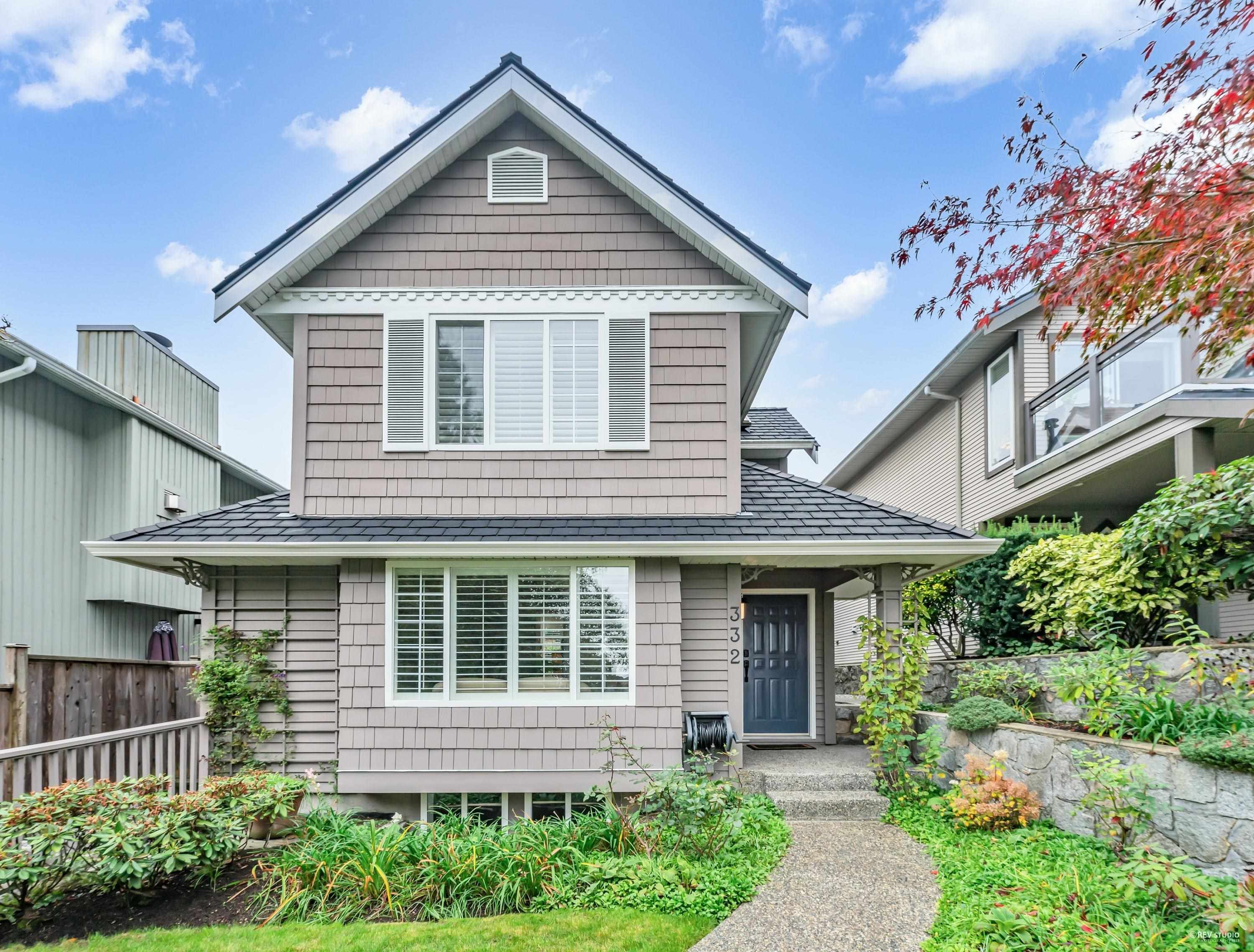 Main Photo: 332 E 26TH Street in North Vancouver: Upper Lonsdale House for sale : MLS®# R2827075