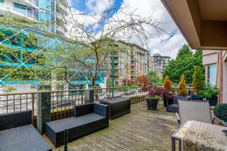 Photo 17: 202 15111 RUSSELL AVENUE: White Rock Condo for sale (South Surrey White Rock)  : MLS®# R2700604