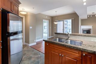 Photo 7: 505 110 7 Street SW in Calgary: Eau Claire Apartment for sale : MLS®# C4239151
