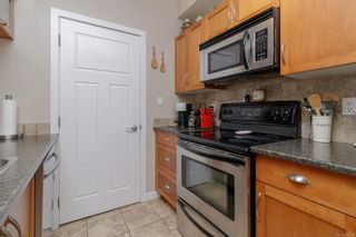 Photo 11: 303 7088 West Saanich Rd in Central Saanich: CS Brentwood Bay Condo for sale : MLS®# 876708