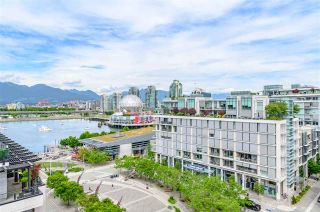 Photo 4: 703 123 W 1ST Avenue in Vancouver: False Creek Condo for sale in "Compass" (Vancouver West)  : MLS®# R2404404