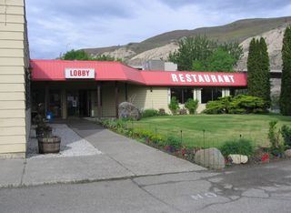 Photo 2: 29 rooms Motel for sale BC: Business with Property for sale : MLS®# 164850
