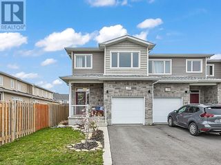 Photo 1: 938 RIVERVIEW Way in Kingston: House for sale : MLS®# 40251450