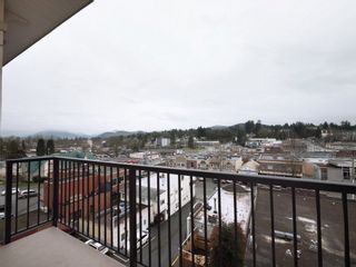 Photo 19: 411 2632 PAULINE Street in Abbotsford: Central Abbotsford Condo for sale in "Yale Crossing" : MLS®# R2237258