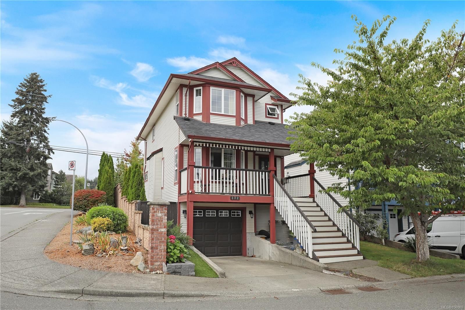 Main Photo: 172 202 31st St in Courtenay: CV Courtenay City House for sale (Comox Valley)  : MLS®# 856580