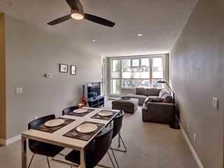 Photo 9: 202 39 Quarry Gate SE in Calgary: Douglasdale/Glen Apartment for sale : MLS®# A1175980