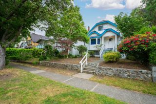 Photo 2: 3836 W 21ST Avenue in Vancouver: Dunbar House for sale (Vancouver West)  : MLS®# R2790818