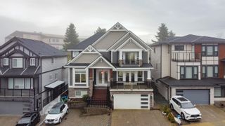 Main Photo: B 3436 HEADWATER Place in Abbotsford: Abbotsford West House for sale : MLS®# R2861893