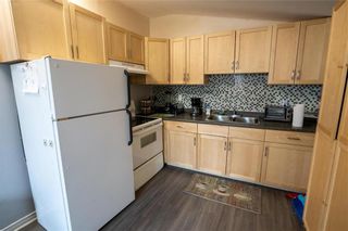 Photo 5: 781 Pacific Avenue in Winnipeg: Weston Residential for sale (5D)  : MLS®# 202224422