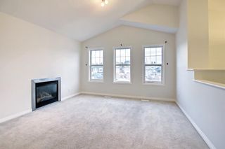 Photo 5: 155 Martinwood Place NE in Calgary: Martindale Detached for sale : MLS®# A1205507
