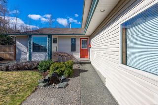 Photo 3: 2385 Strawberry Pl in Campbell River: CR Willow Point House for sale : MLS®# 926833