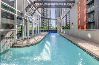 Photo 18: 406 501 PACIFIC Street in Vancouver: Yaletown Condo for sale in "THE 501" (Vancouver West)  : MLS®# R2174123