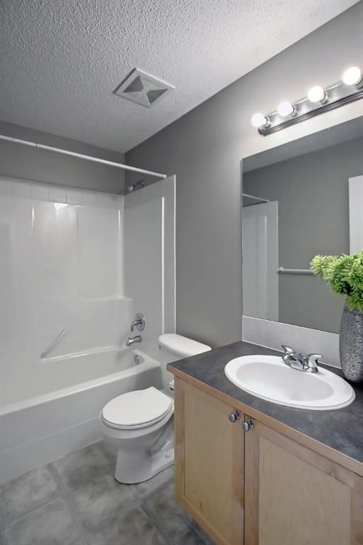 Photo 23: Photos: 502 140 Sagewood Boulevard SW: Airdrie Row/Townhouse for sale : MLS®# A1243853