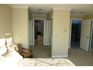 Photo 7: 5320 MEADFEILD RD in West Vancouver: Upper Caulfeild Townhouse for sale : MLS®# V1040089