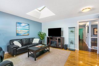 Photo 4: 883 Lysander Drive SE in Calgary: Ogden Detached for sale : MLS®# A2030514
