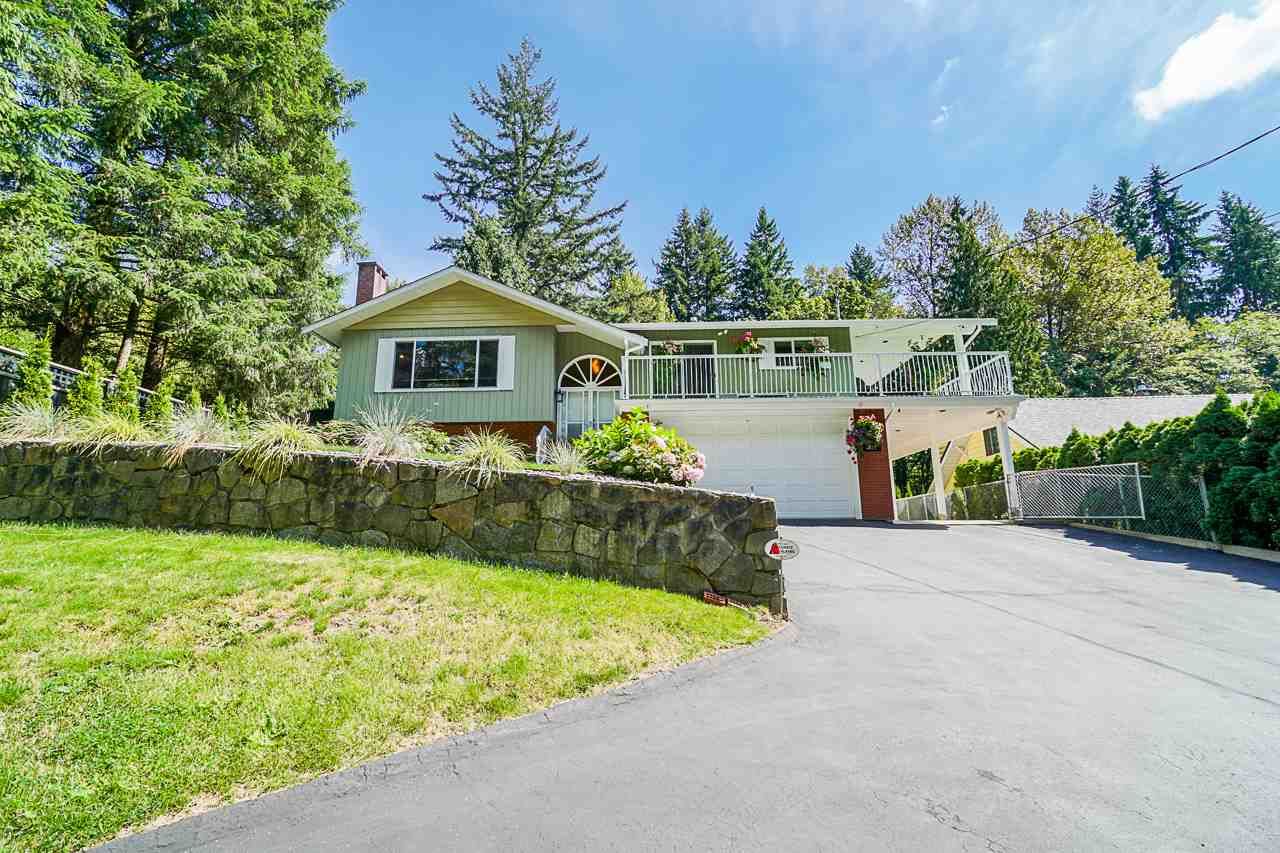 Main Photo: 927 NORTH Road in Coquitlam: Coquitlam West House for sale : MLS®# R2493011