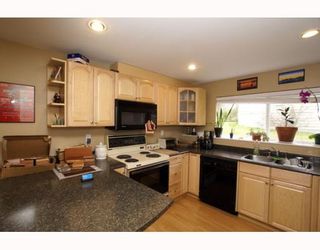 Photo 6: 40251 KALODON Road in Squamish: Garibaldi Estates House for sale : MLS®# V769683