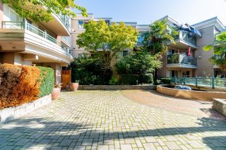 Photo 26: 208 332 LONSDALE Avenue in North Vancouver: Lower Lonsdale Condo for sale in "Calypso" : MLS®# R2860331