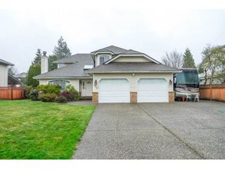 Photo 2: 3378 198 Street in Langley: Brookswood Langley House for sale in "Meadowbrook" : MLS®# R2555761