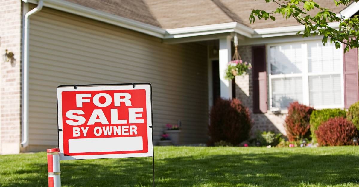 Should you Sell Your House Privately? Tips from a Realtor!