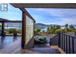Photo 32: 7959 Tronson Road in Vernon: House for sale : MLS®# 10301279