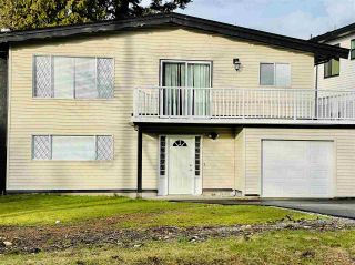 Photo 1: 14207 KINDERSLEY Drive in Surrey: Bolivar Heights House for sale (North Surrey)  : MLS®# R2546029