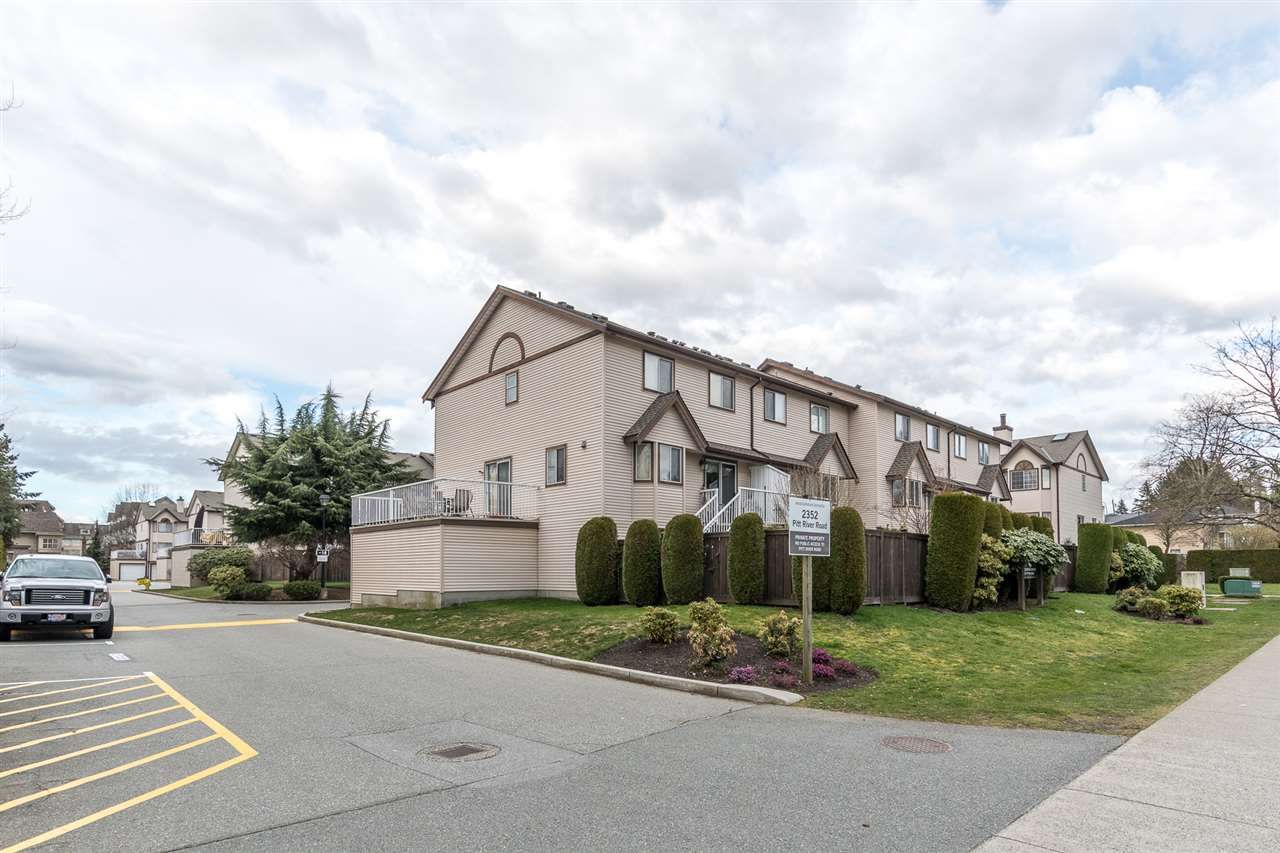 Main Photo: 5 2352 PITT RIVER Road in Port Coquitlam: Mary Hill Townhouse for sale in "SHAUGHNESSY ESTATES" : MLS®# R2549572