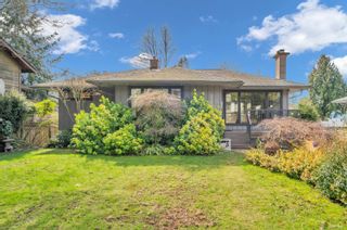 Main Photo: 2290 JEFFERSON Avenue in West Vancouver: Dundarave House for sale : MLS®# R2761449