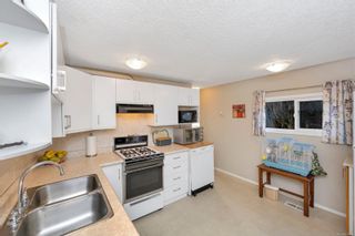Photo 13: 10 2780 Spencer Rd in Langford: La Langford Lake Manufactured Home for sale : MLS®# 891868