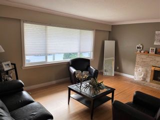 Photo 3: 2487 LATIMER Avenue in Coquitlam: Central Coquitlam House for sale : MLS®# R2628238