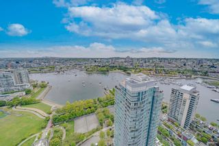 Main Photo: 4201 1408 STRATHMORE Mews in Vancouver: Yaletown Condo for sale in "WEST ONE" (Vancouver West)  : MLS®# R2887273