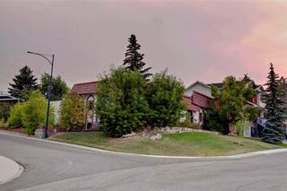 Photo 10: 23 CORNWALLIS Drive NW in Calgary: Cambrian Heights House for sale : MLS®# C4136794