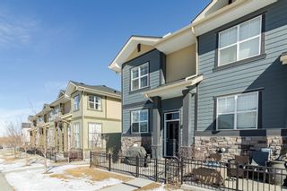 Photo 2: 535 Evanston Link NW in Calgary: Evanston Row/Townhouse for sale : MLS®# A1194624