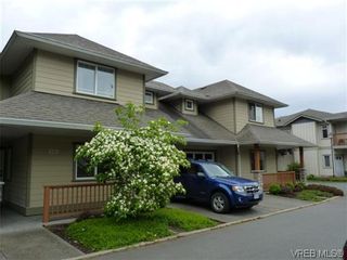 Photo 2: 131 951 Goldstream Ave in VICTORIA: La Langford Proper Row/Townhouse for sale (Langford)  : MLS®# 608963