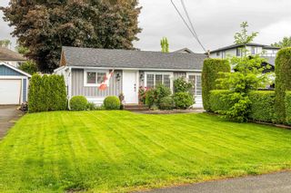 Photo 1: 23039 117TH Avenue in Maple Ridge: East Central House for sale : MLS®# R2888505