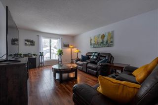 Photo 3: 7 Cass Street in Winnipeg: River West Park Residential for sale (1F)  : MLS®# 202203347
