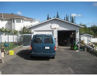 Photo 2: 5826 MOLEDO PL in Prince George: North Blackburn House for sale (PG City South East (Zone 75))  : MLS®# N195376