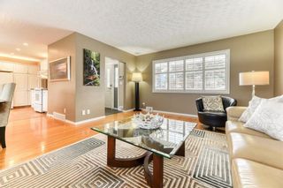 Photo 7: 91 Cumberland Drive NW in Calgary: Cambrian Heights Detached for sale : MLS®# A2020911
