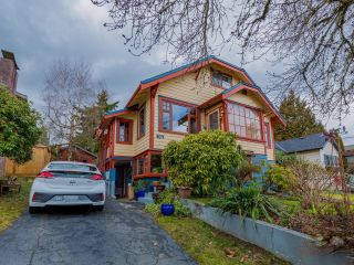 Photo 3: 517 GARFIELD Street in New Westminster: The Heights NW House for sale : MLS®# R2760547