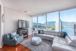 Photo 2: 2202 1277 MELVILLE Street in Vancouver: Coal Harbour Condo for sale in "Flatiron" (Vancouver West)  : MLS®# R2582852