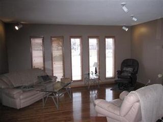Photo 5: 524 Wilken Crescent: Warman Single Family Dwelling for sale (Saskatoon NW)  : MLS®# 386510