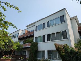Main Photo: 5850 VINE Street in Vancouver: Kerrisdale Multi-Family Commercial for sale (Vancouver West)  : MLS®# C8052658