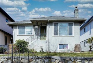 Photo 1: 585 E 60TH Avenue in Vancouver: South Vancouver House for sale (Vancouver East)  : MLS®# R2548465