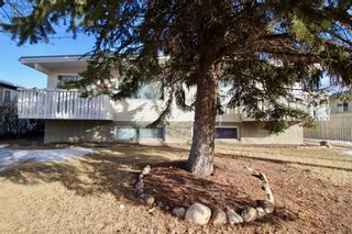 Photo 1: 7532 Huntridge Crescent NE in Calgary: Huntington Hills Full Duplex for sale : MLS®# A2020400