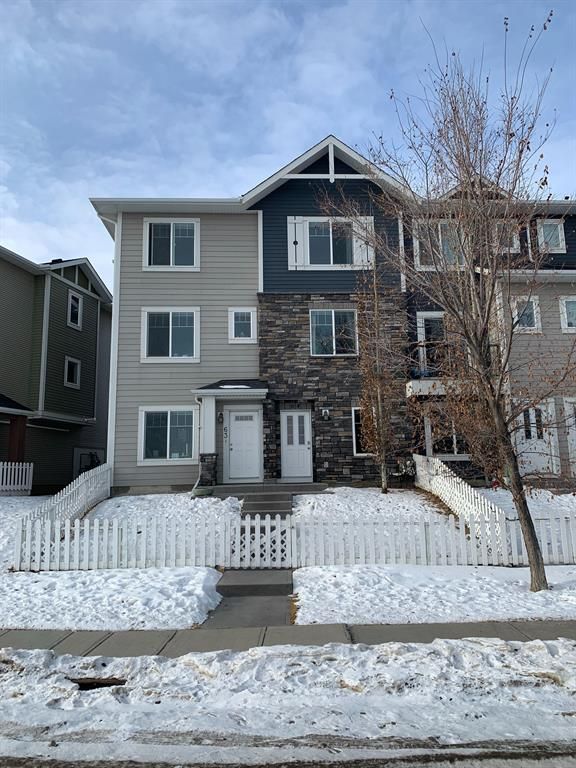 Main Photo: 64 300 Marina Drive: Chestermere Row/Townhouse for sale : MLS®# A2020258