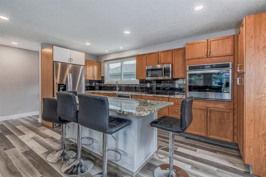 Main Photo: 207 Whitaker Close NE in Calgary: Whitehorn Detached for sale : MLS®# A2047027