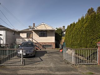 Photo 14: 3030 E 17th Av in Vancouver East: Renfrew Heights House for sale : MLS®# V1054398