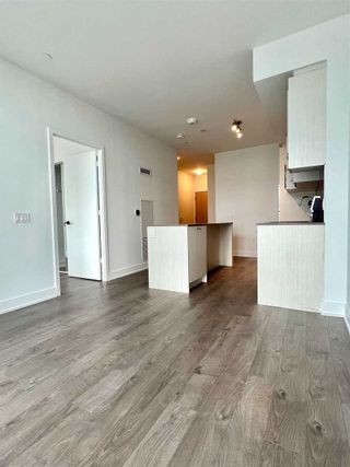 Photo 4: 712 60 George Butchart Drive in Toronto: Downsview-Roding-CFB Condo for lease (Toronto W05)  : MLS®# W5732151