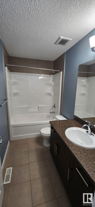 Photo 17: 44 2004 Trumpeter Way in Edmonton: Zone 59 Townhouse for sale : MLS®# E4324050