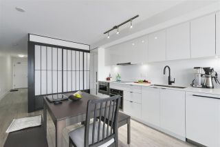 Photo 10: 210 630 E BROADWAY in Vancouver: Mount Pleasant VE Condo for sale in "MIDTOWN MODERN" (Vancouver East)  : MLS®# R2466834